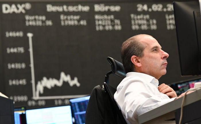 Aktienbörse in Frankfurt am Tag, als Russland den Krieg mit der Ukraine begann