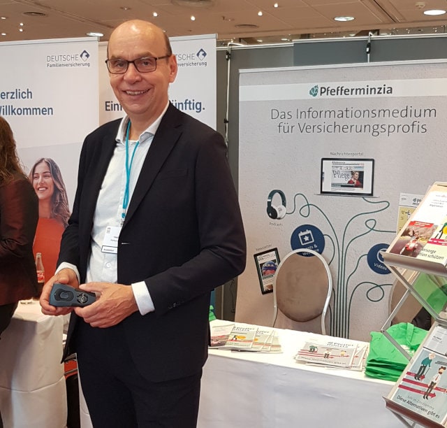 Auch Pfefferminzia war mit einem Stand vor Ort. Hier zu sehen: Geschäftsführer Matthias Heß