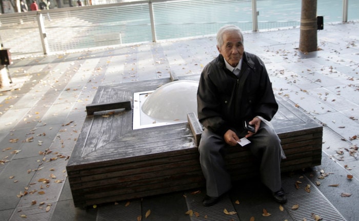 Rentner in Japan: Der Government Pension Investment Fund aus Japan ist mit 1,7 Billionen US-Dollar der größte Pensionsfonds der Welt