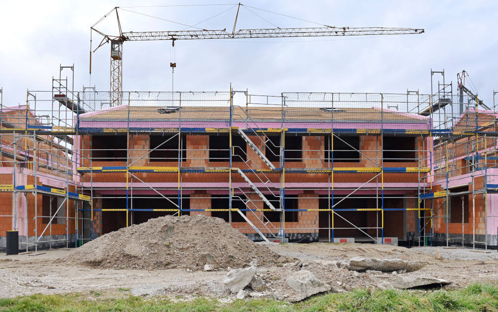 Wohnungsbau im Winter 2022/23: Kreditzusagen der Lebensversicherer gehen sichtlich zurück