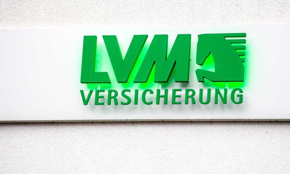 Logo der LVM Landwirtschaftlicher Versicherungsverein Münster: Zwei Agenturen gewannen den OMGV Agentur Award 2023