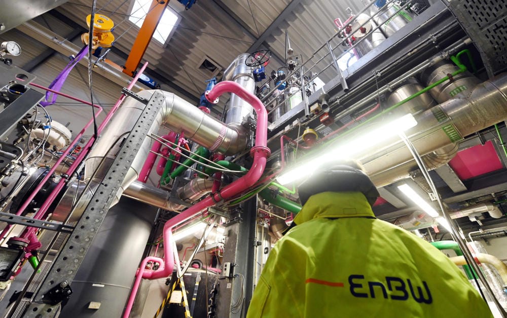 Geothermiekraftwerk Bruchsal des Energiekonzerns EnBW (Symbolbild): So etwas wollte Fröschl Geokraftwerke mithilfe von Anlegergeld bauen