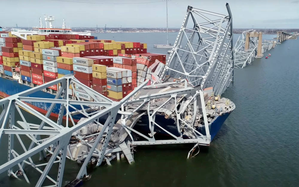 Zerstörte Francis Scott Key Bridge in Baltimore, USA