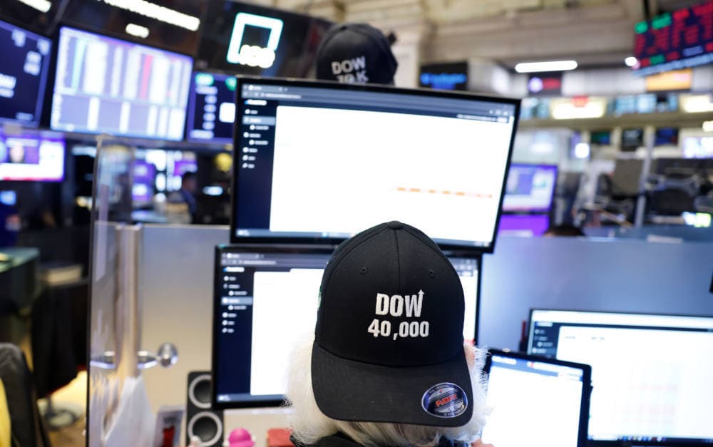 Händler an der New Yorker Aktienbörse: US-Aktien machen mehr als 70 Prozent des Aktienindex MSCI World aus