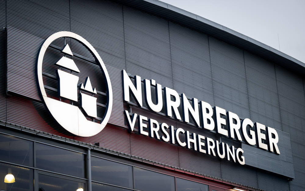 Logo der Nürnberger Versicherung am gleichnamigen Eishockey-Stadion: Im Test holte der Krankenversicherer sämtliche erreichbaren Punkte