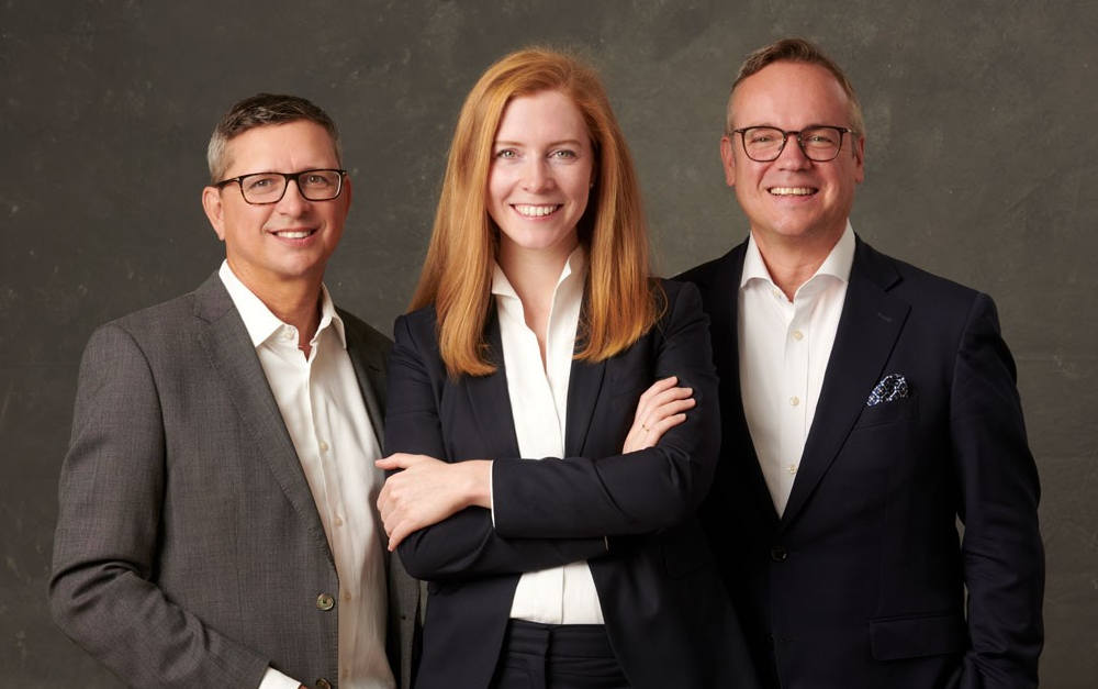 Vorstand des Bundesverband Finanzdienstleistung AfW (v.l.): Norman Wirth, Franziska Geusen, Frank Rottenbacher