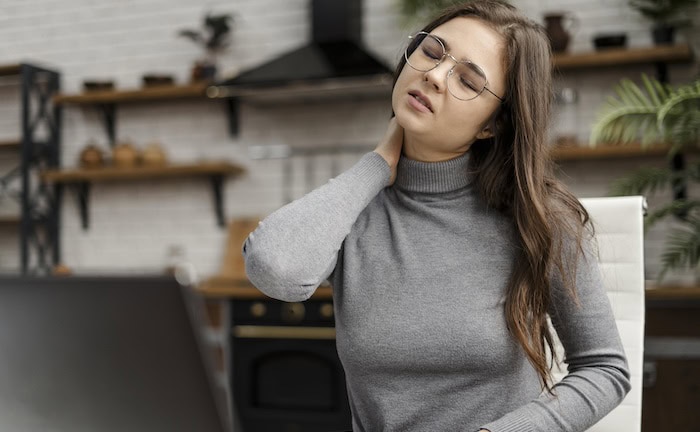 Viele Menschen hierzulande leiden unter Rückenschmerzen.