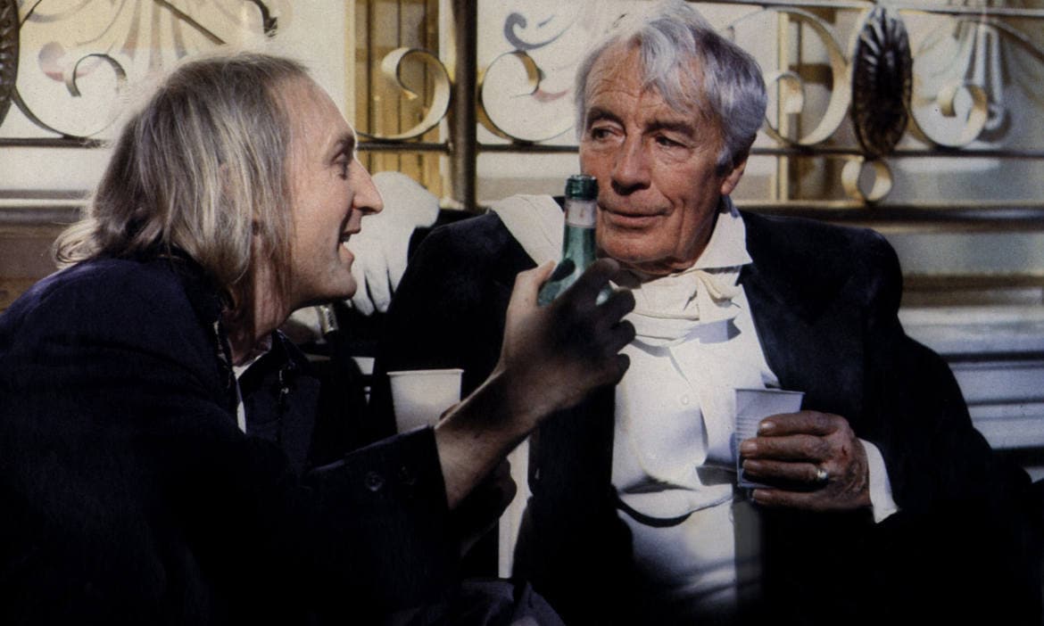 Komikerlegende Otto Waalkes (links) und Johannes Heesters in „Otto – Der Film“ von 1985: Heesters könnte als Beispiel für die Bedeutung ­lebenslanger Renten gelten. Er wurde 108 Jahre alt