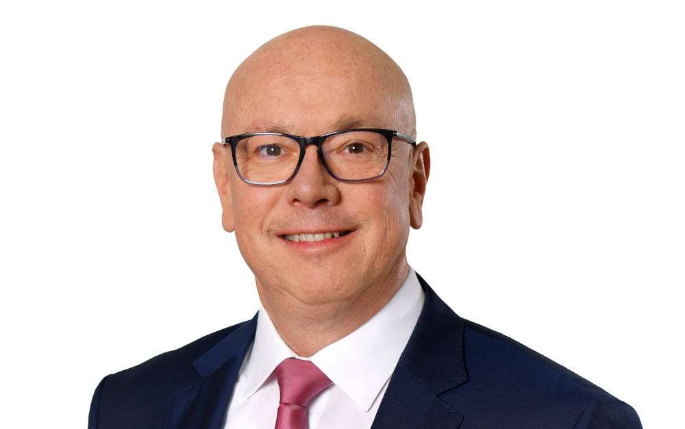 Torsten Uhlig rückt Mitte 2025 an die Spitze der Signal Iduna