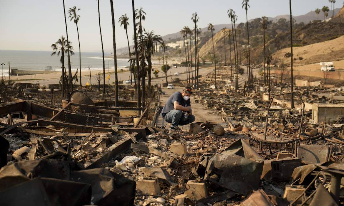 Was bleibt sind Schutt und Asche: Verheerende Brände haben Teile von Los Angeles zerstört und viele Menschen ihr Zuhause gekostet.