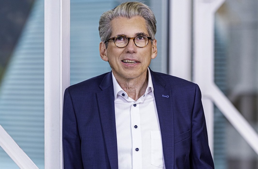 DAK-Chef Andreas Storm fordert von der Politik ein Sofortprogramm gegen steigende Sozialbeiträge.