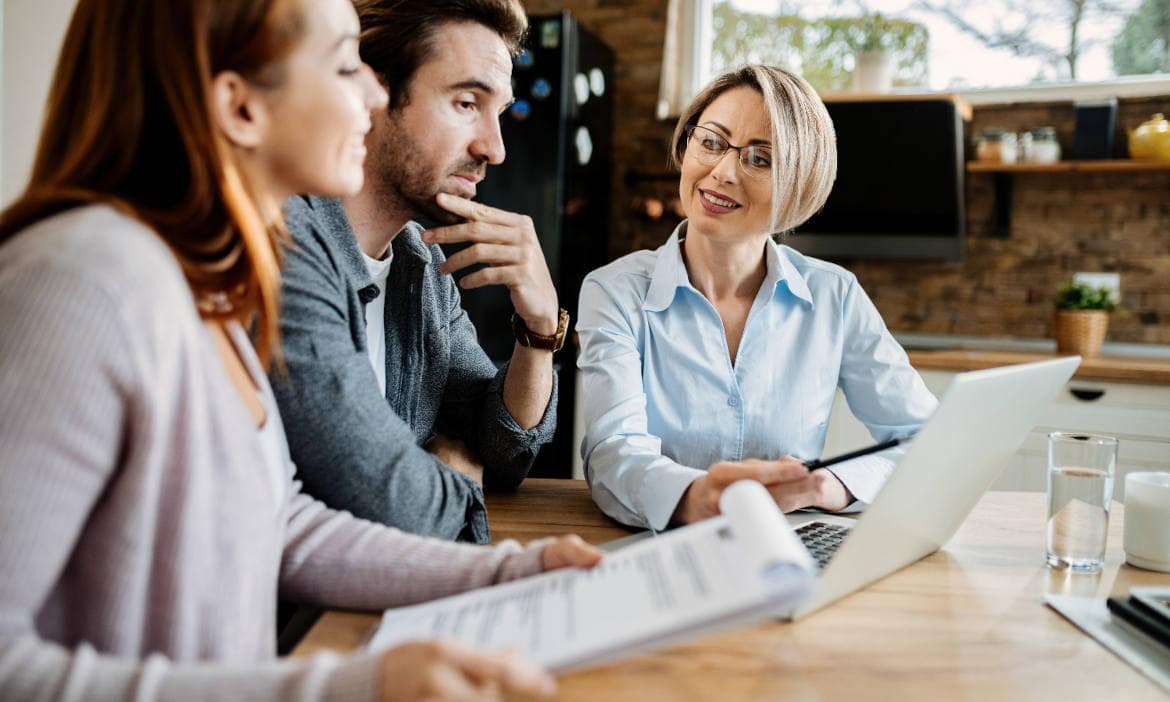 Will sie jetzt ein Honorar? Eine Mehrheit der Deutschen will Beratung nicht separat bezahlen