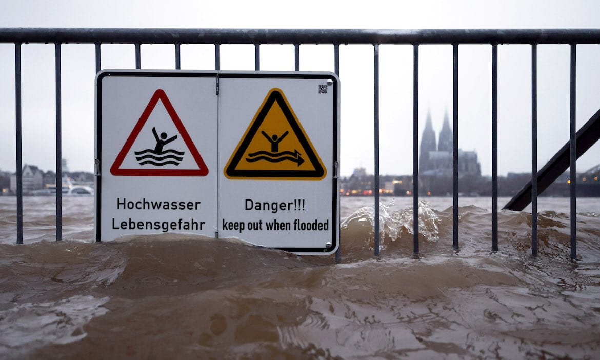 Hochwasser in Köln-Deutz: Viele Bürger stehen einer Elementar-Pflichtversicherung offen gegenüber.