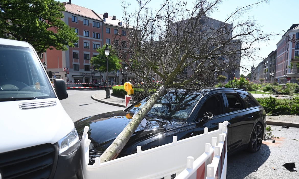 Autofahrer produziert einen Unfall in München: Auch die KFZ-Versicherung steht nach zwei Jahren wieder besser da.
